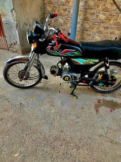 full okay Honda CD black one hand use 0