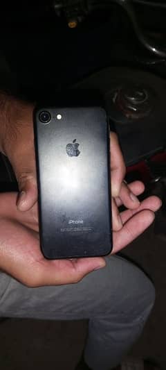 IPhone 7 32 GB 10/10 0