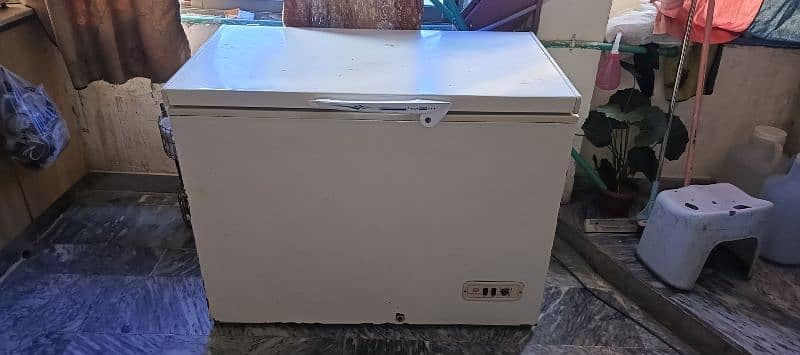 Dawlance Refrigerator For Sale 0