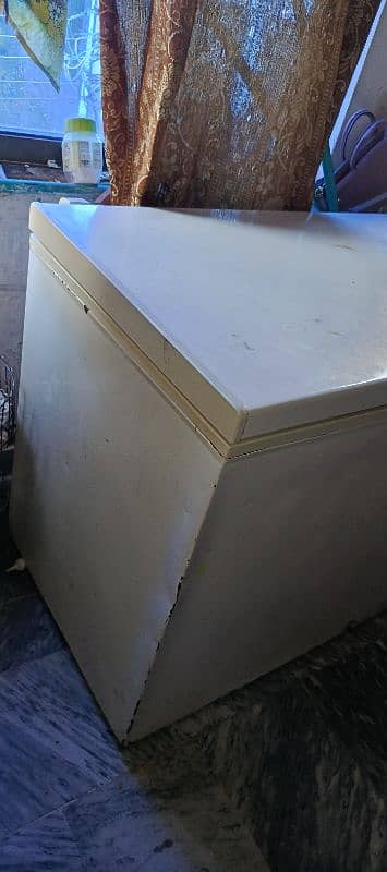 Dawlance Refrigerator For Sale 2