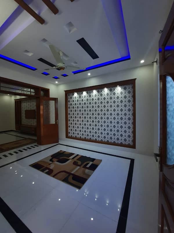 14 Marlas Tile Flooring House Available For Rent In G-13 2