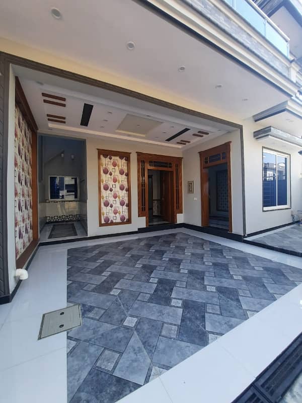 14 Marlas Tile Flooring House Available For Rent In G-13 10