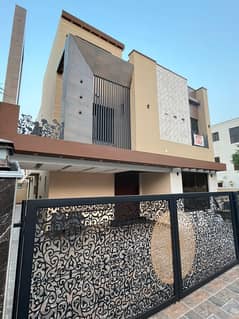 10 Marla Luxury Brand New Modren Style House Available For Sale In janipar Block Sector C Bahria Town Lahore