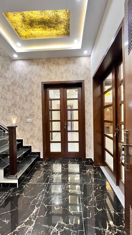 10 Marla Luxury Brand New Modren Style House Available For Sale In janipar Block Sector C Bahria Town Lahore 1