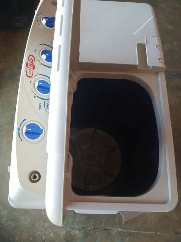 Washing Machine+Dryer 4 Urgent Sell. . . 6