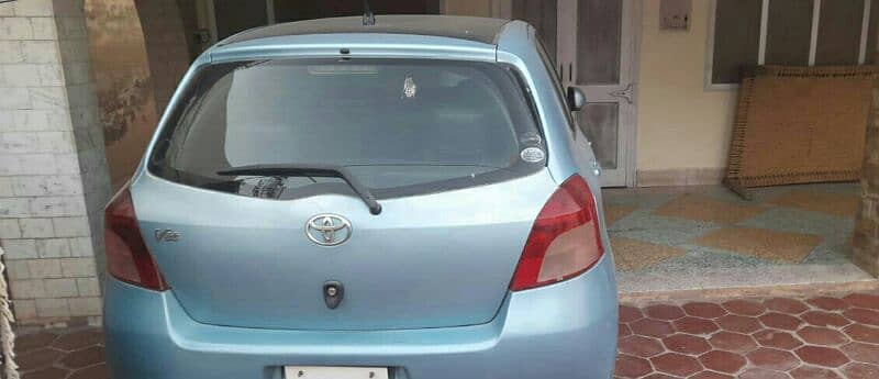 Toyota Vitz 2005 4