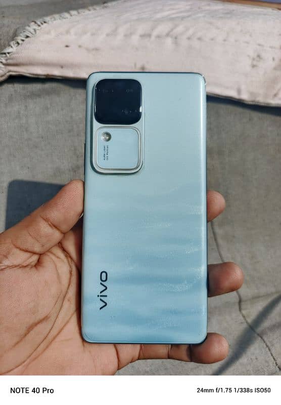 vivo v30 0