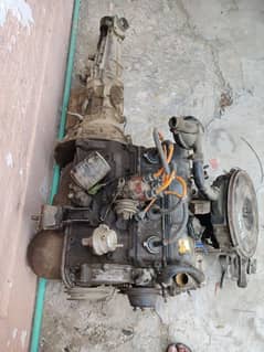 Toyota 4k engine with gear