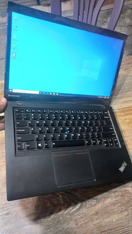 Lenovo ThinkPad 4th generation core i5 t440s 8gb128gb 1 month warranty 1