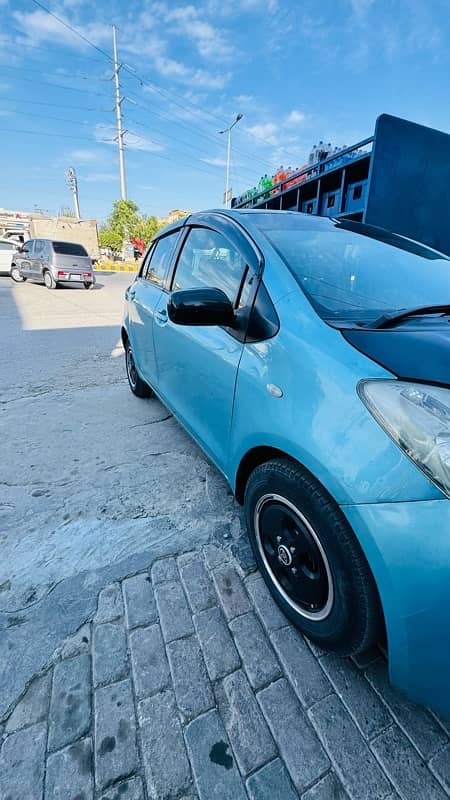 Toyota Vitz 2005 3