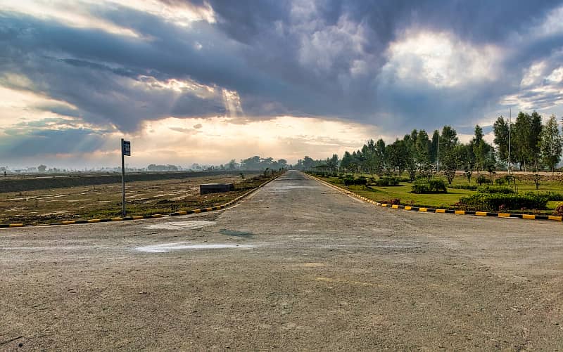 All Paid ! Nearest 300ft Road On-Ground Best and Reasonable 5 Marla Plot In LDA City Lahore 11