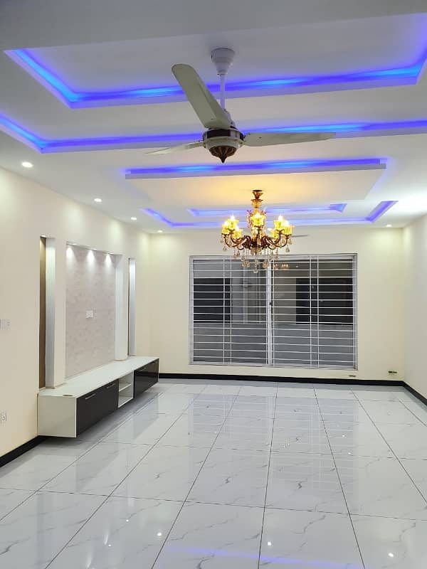 10 Marlas New Ground Floor Available For Rent In G-13 2