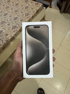 iPhone 15 PRO MAX 256 GB 0