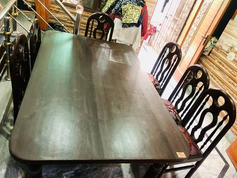 Dining table for sale with 6 chairs ( top solid wooden dining ) 0