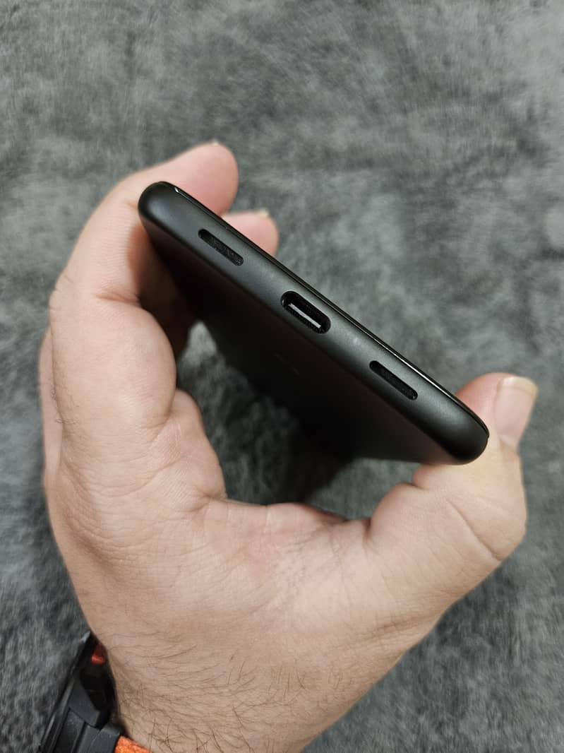 Google Pixel 4a 5G 3