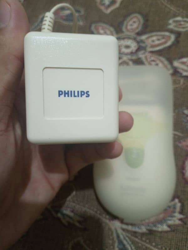 Original PHILIPS 2 in 1 shaving trimmer Austria Made 8