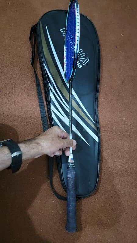 Badminton racket for sell on reasonable price 2