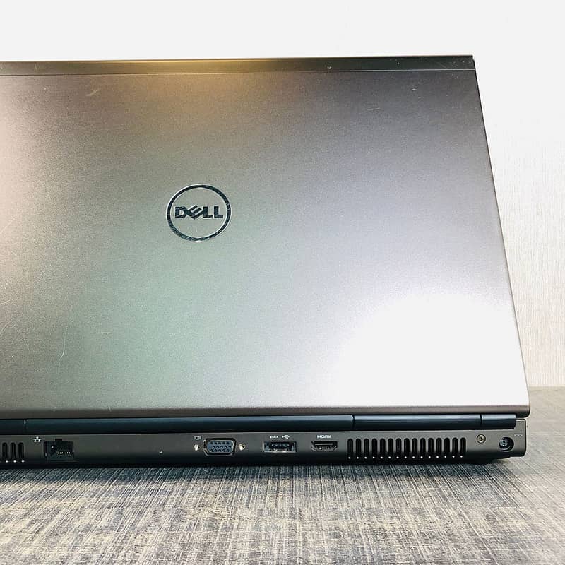 Dell Precision m4800 (Core i7 15.6 display 2GB Graphic Card) 5