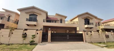 Brand New 17 Marla 5 Bedroom House Available For Rent In Sector F Askari Lahore cantt 0