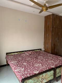 Room For Rent in Tipu Block Bahria Town Lahore