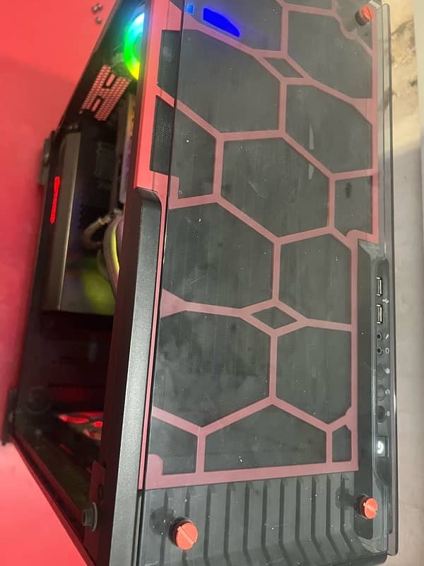 High End Gaming Beast pc (see description) 1