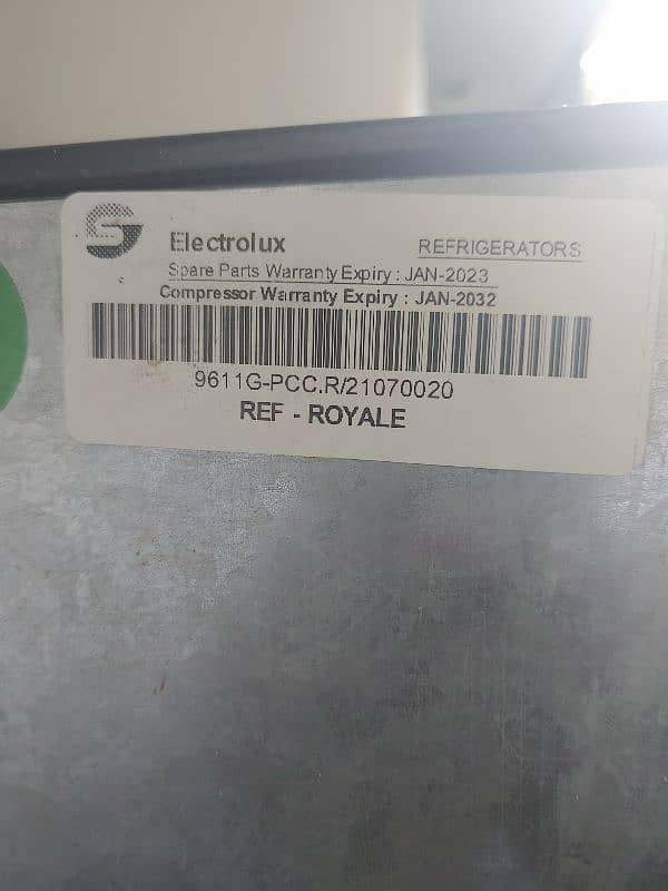 Fridge in Warranty 8