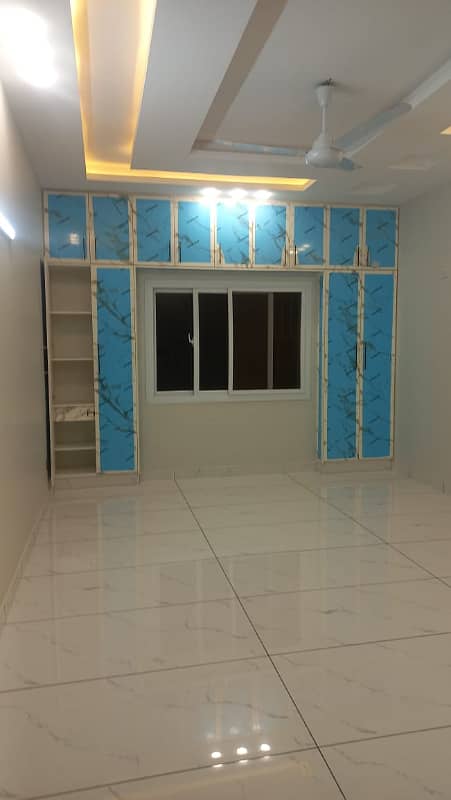 Bath Island 2000 Square feet, Apartment for Sale. 11