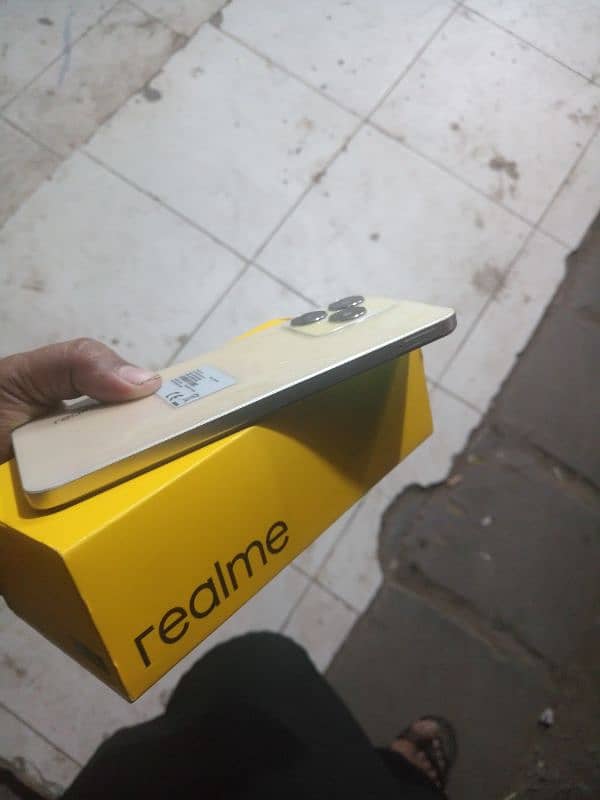 realme C53. . . 6+6/128gb. . 4month warrenty. . new condition 4