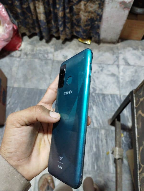 Motorola g stylish 5g 128 gb not PTA  and infinix 2