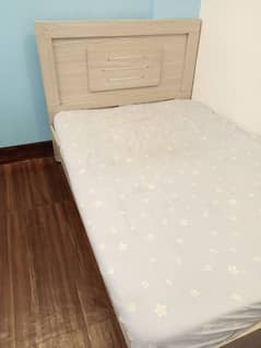 single bed