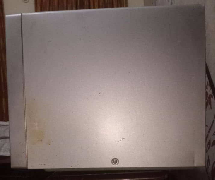 Kenwood microwave oven for sale model MW757 5