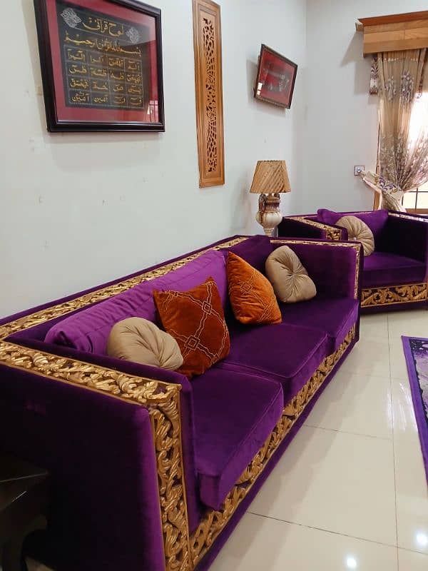 7 seater Sofa Set 0