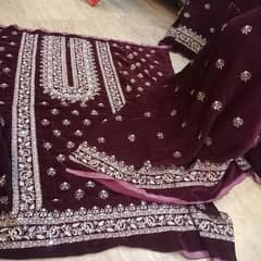 micro 9000 fully embroidered velvet suit with fully embroidered shawl