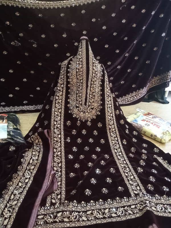 micro 9000 fully embroidered velvet suit with fully embroidered shawl 2