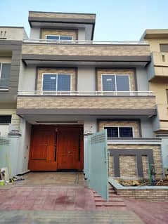 4 Marlas Brand New Tile Flooring House Available in G-13/1 0