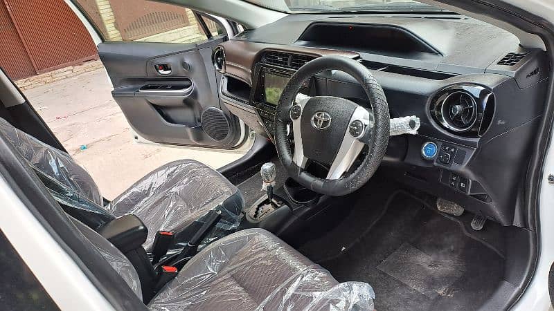 Toyota Aqua 2016 G-Selection LED FULL Option 15