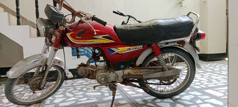 CD70 Bike 0