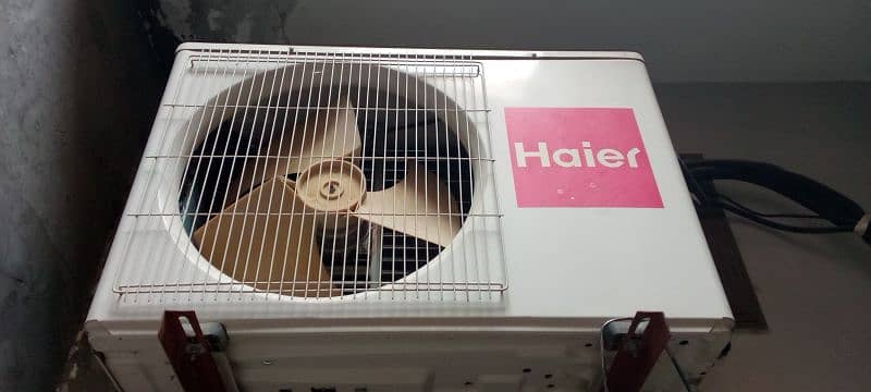 HAIER AC 1.5 TON 2