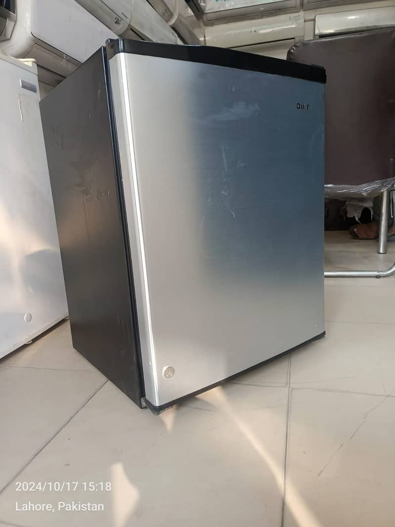 HAier fridge room size   (0306=4462/443) fitset 2