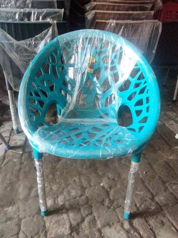 plastic WaVy chair 5