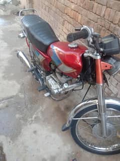 Honda 125  black color