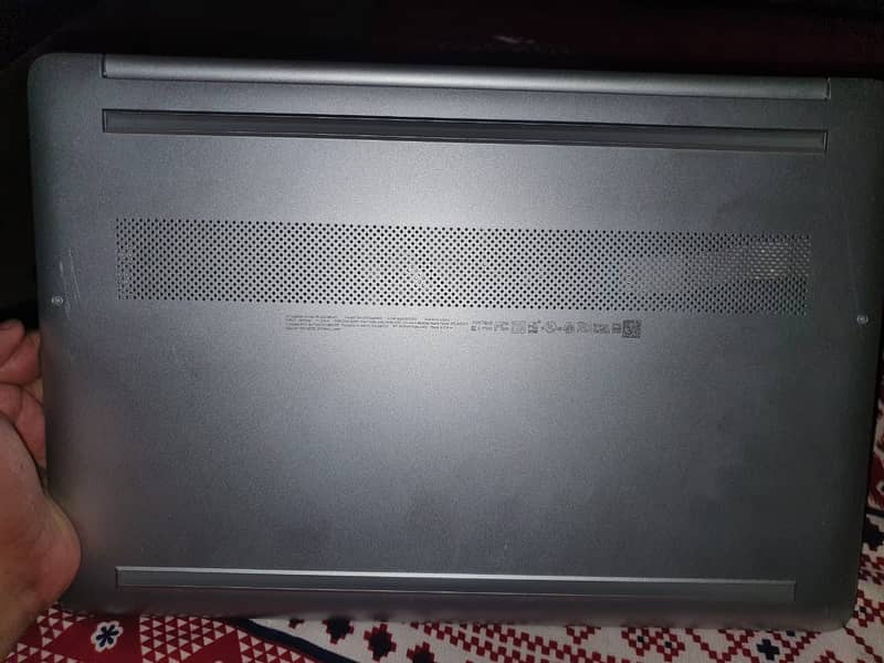 HP LAPTOP 15DY2795WM LIKE A BRAND NEW WITH BOX 2