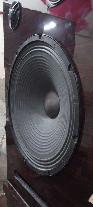 Sp2 speaker 2