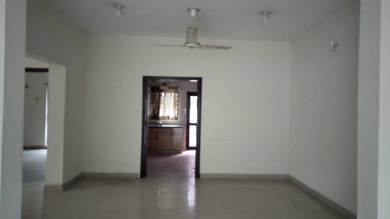 10 Marla 4 Bedrooms House Available For Rent In Sector A Askari 10 Lahore Cantt 22