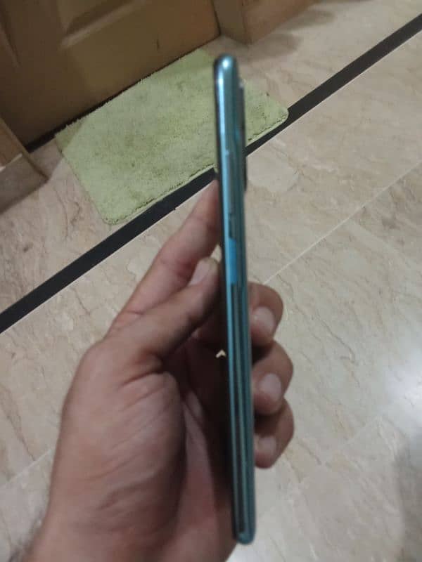 Redmi note 10 4/128gb Non PTA. 4