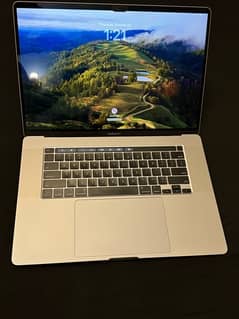 MacBook Pro 16-inch i9 16Gb (2019) 0