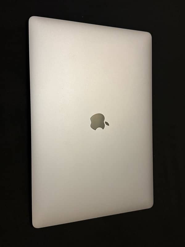 MacBook Pro 16-inch i9 16Gb (2019) 6