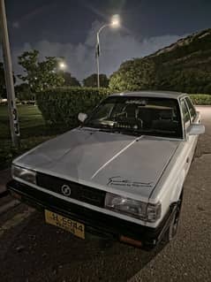 Nissan Sunny 1989