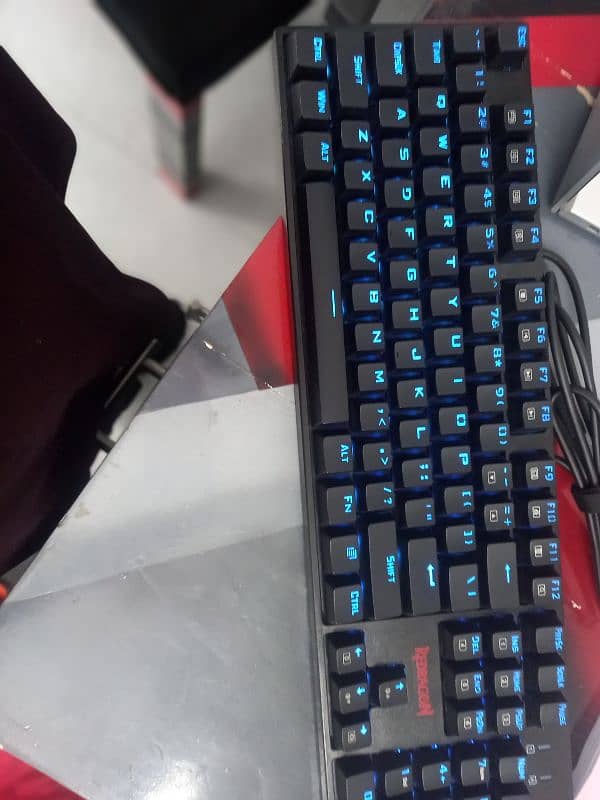 Redragon k82 surara mechanical keyboard 5