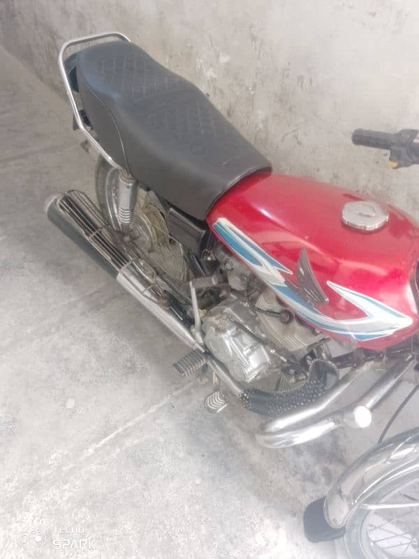 Honda 125 /93 model for sale /exchange 5